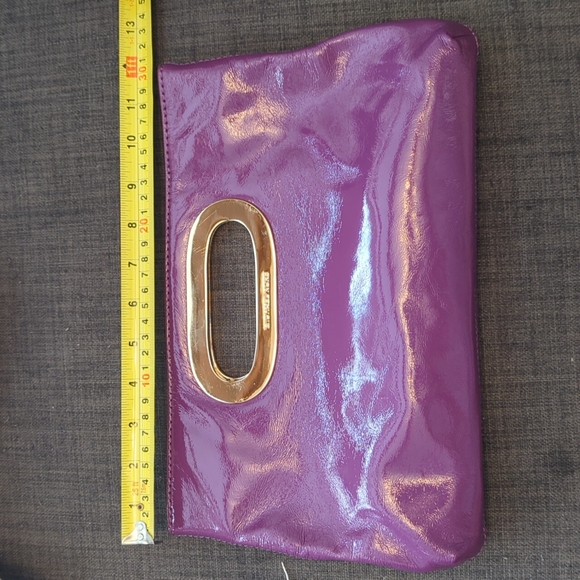 Michael Kors Berkley handle clutch - Picture 11 of 12